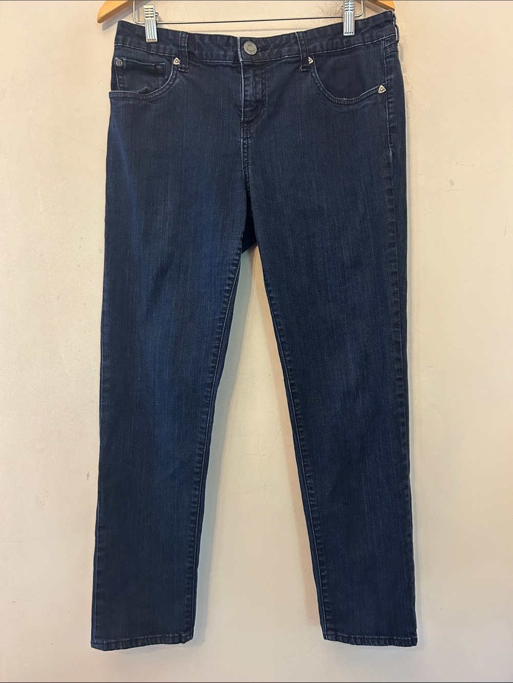 Kut from the Kloth Women’s Dark Blue Classic Stretch skinny jeans Size 12 EUC